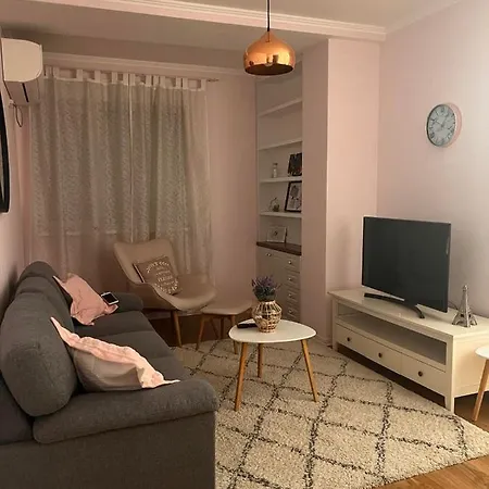 3a Apartment *