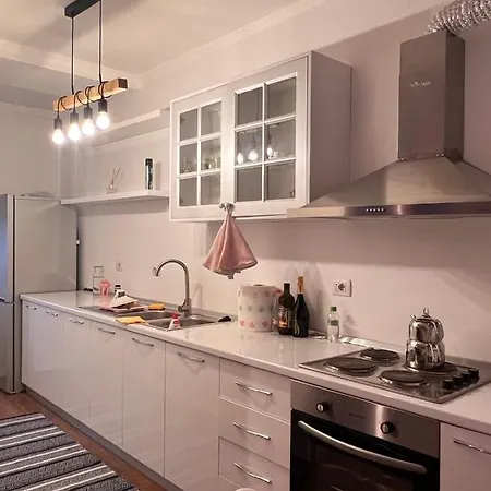 3a Apartment *